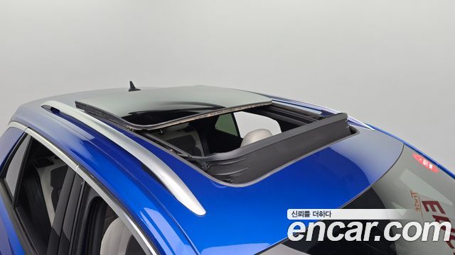 Volkswagen T-Roc 2021 — photo 28