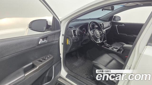Kia Sportage 2016 — photo 10