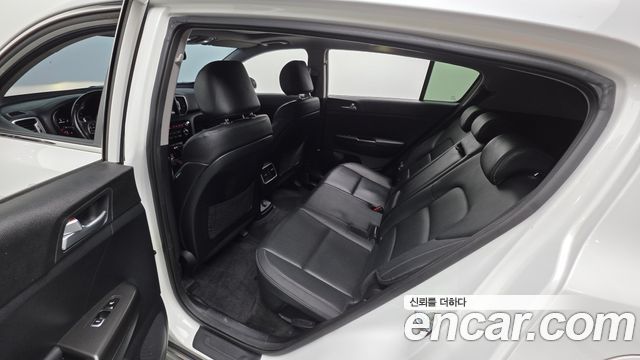 Kia Sportage 2016 — photo 12