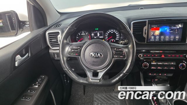 Kia Sportage 2016 — photo 13