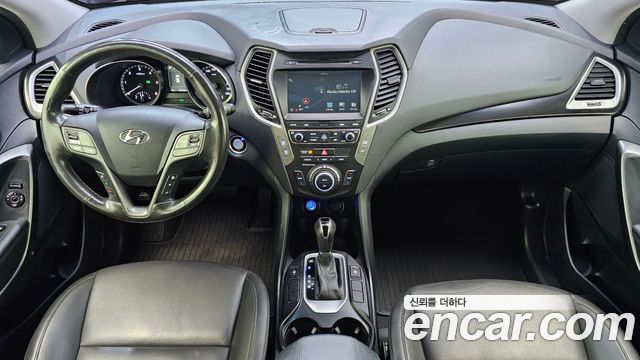 Hyundai Santafe 2017 — photo 10