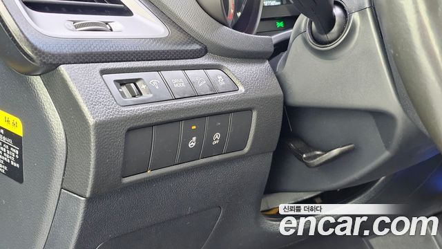 Hyundai Santafe 2017 — photo 22