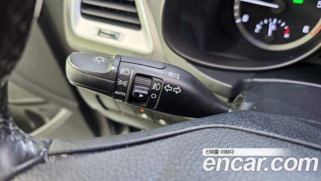 Hyundai Santafe 2017 — photo 24