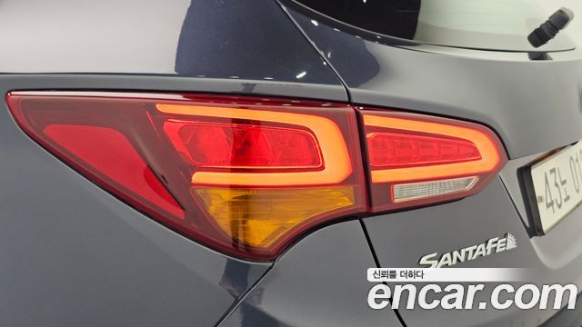 Hyundai Santafe 2017 — photo 9