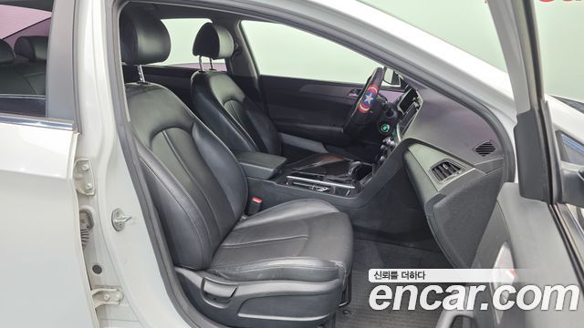 Hyundai Sonata 2015 — photo 11