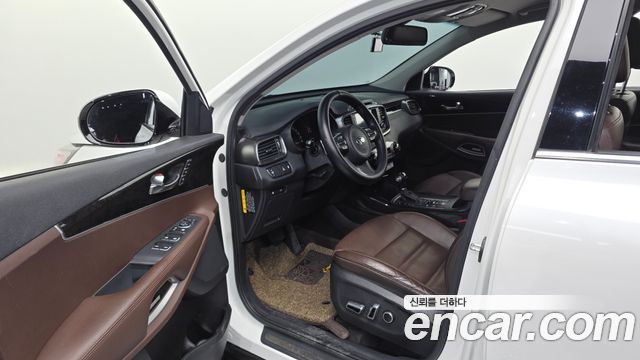 Kia Sorento 2016 — photo 10