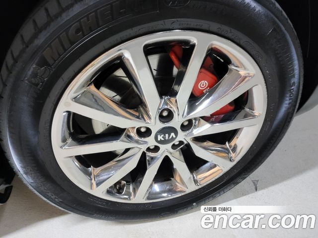 Kia Sorento 2016 — photo 15