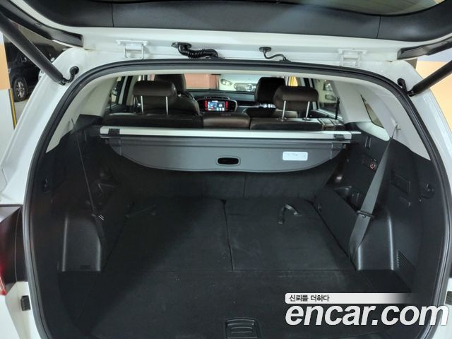 Kia Sorento 2016 — photo 16