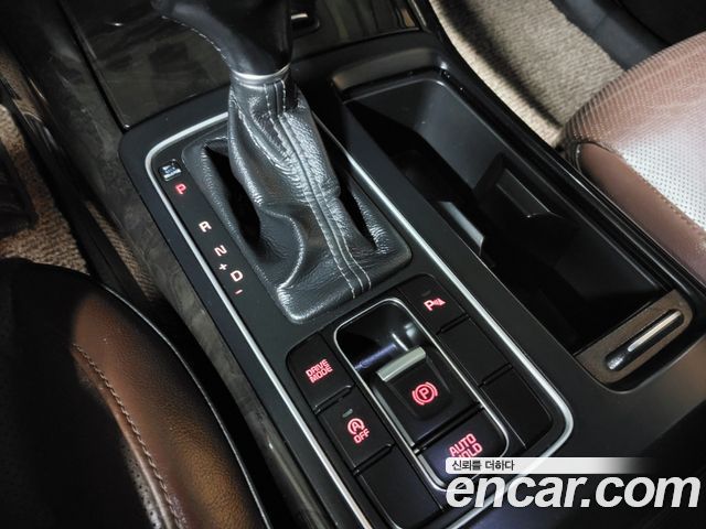 Kia Sorento 2016 — photo 19
