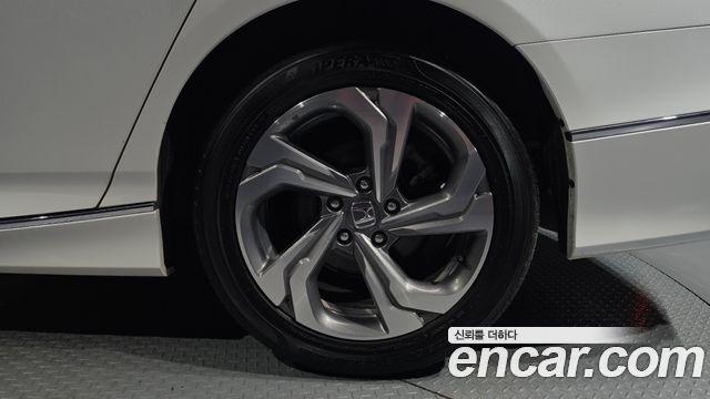 Honda Accord 2018 — photo 7