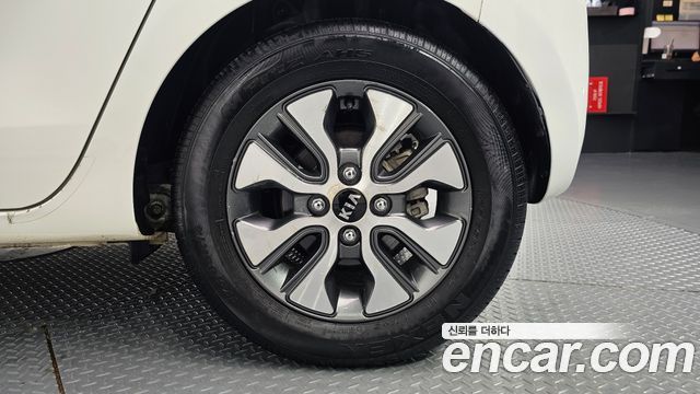 Kia RAY 2018 — photo 7