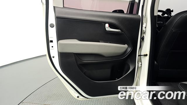 Kia RAY 2018 — photo 15