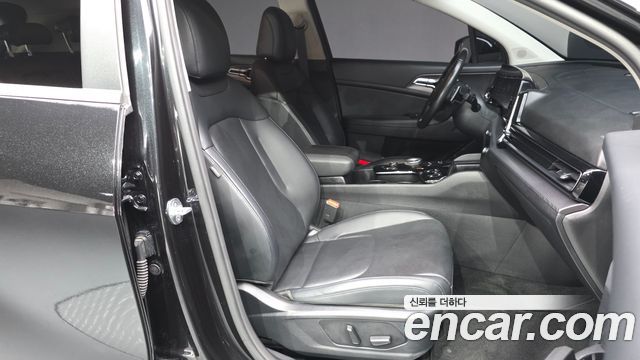 Kia Sportage 2023 — photo 17