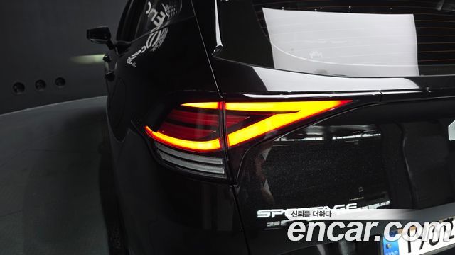 Kia Sportage 2023 — photo 9