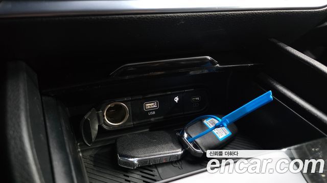 Kia Sportage 2023 — photo 16