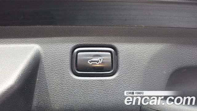 Kia Sportage 2023 — photo 38
