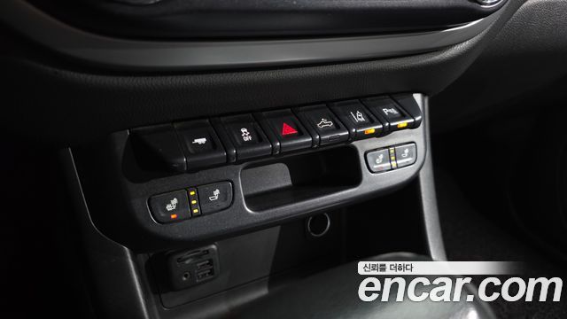Chevrolet Korea Colorado 2020 — photo 23