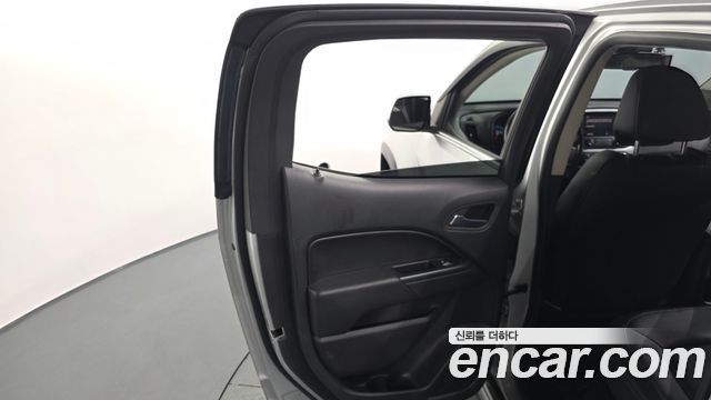 Chevrolet Korea Colorado 2020 — photo 15