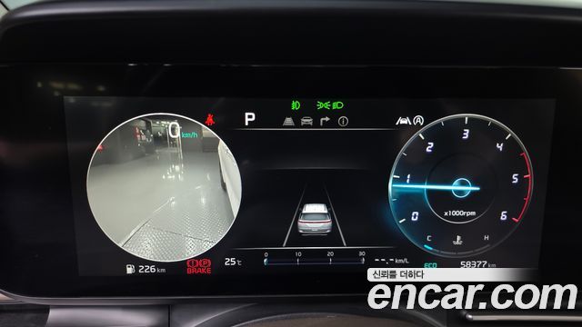 Kia Canival 2021 — photo 8