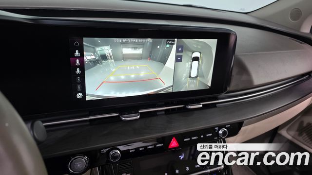 Kia Canival 2021 — photo 15
