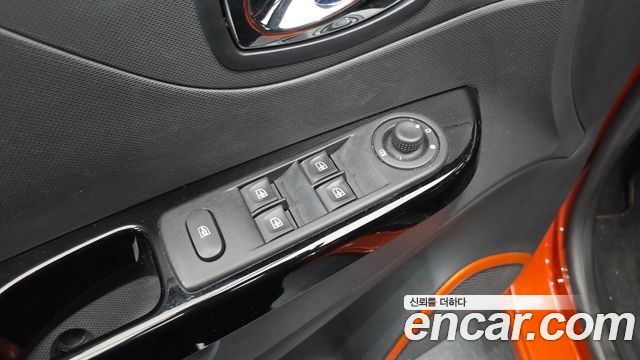 Renault Korea QM3 2015 — photo 31