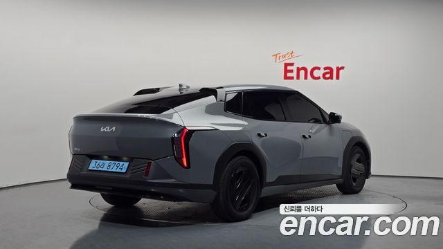Kia EV4 2026 — photo 2