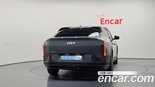 Kia EV4 2026 — photo 4