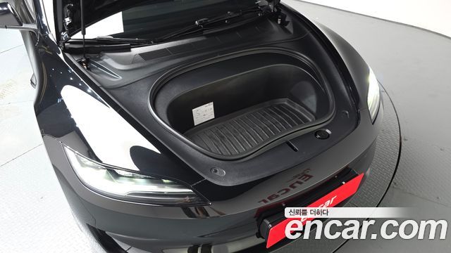 Tesla Model 3 2026 — photo 6