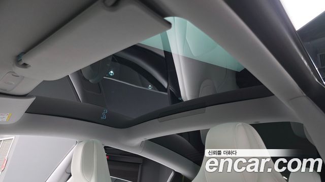 Tesla Model 3 2026 — photo 22