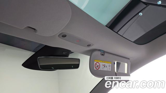 Tesla Model 3 2026 — photo 25