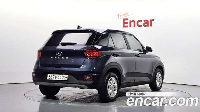 Hyundai Venue 2020 — photo 2