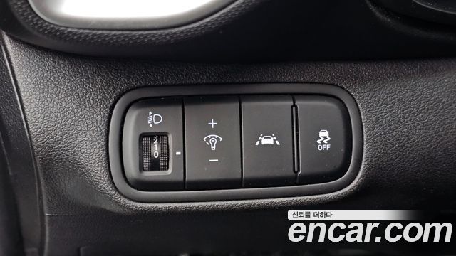 Hyundai Venue 2020 — photo 11