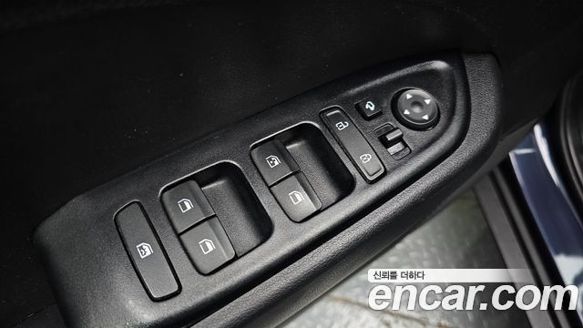 Hyundai Venue 2020 — photo 14