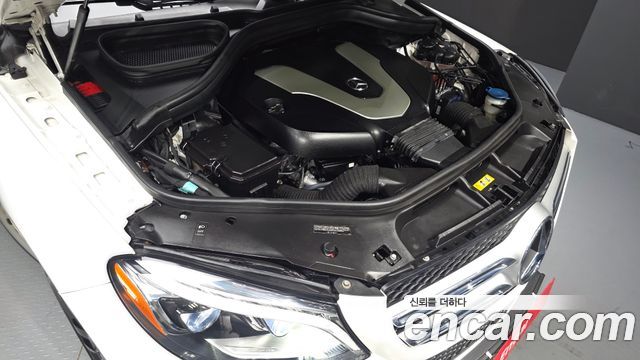 Mercedes-Benz GLE-Class 2018 — photo 6