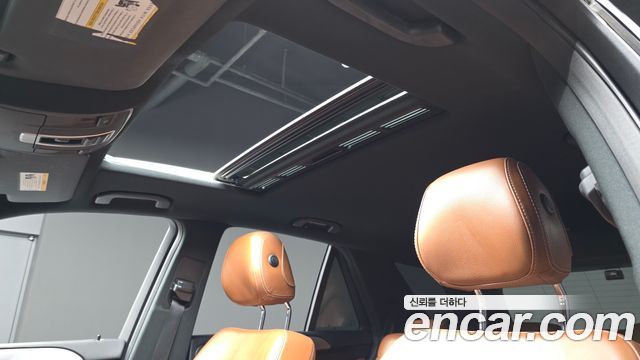 Mercedes-Benz GLE-Class 2018 — photo 19