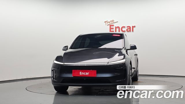 Tesla Model Y 2025 — photo 3