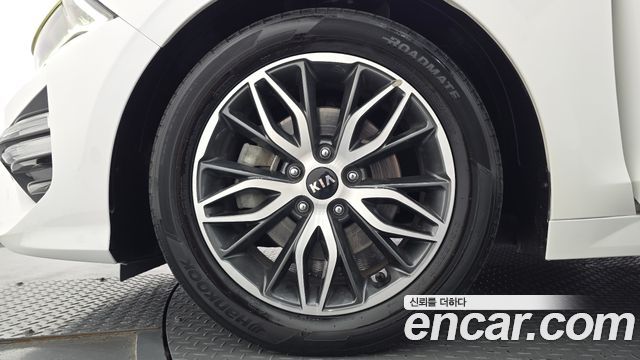 Kia K5 2020 — photo 5