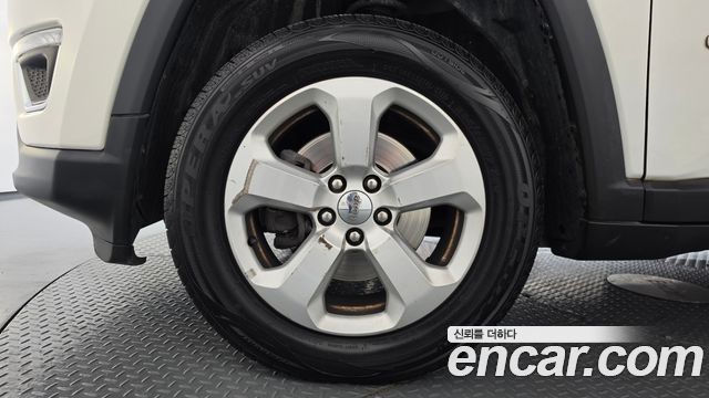Jeep Compass 2019 — photo 5