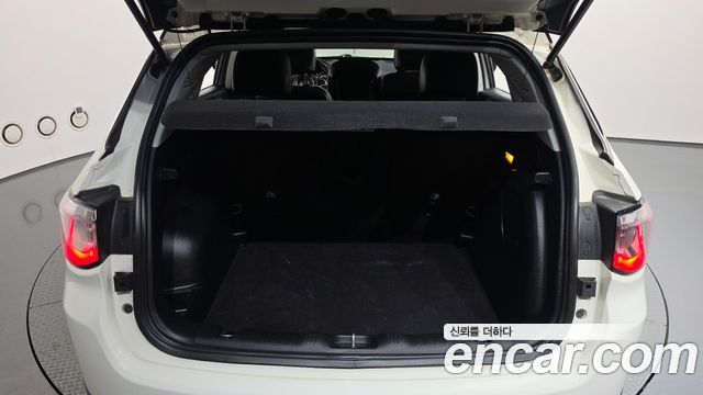 Jeep Compass 2019 — photo 20