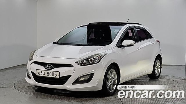 Hyundai i30 2014 — photo 1