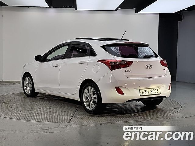 Hyundai i30 2014 — photo 3