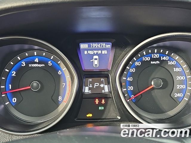Hyundai i30 2014 — photo 7