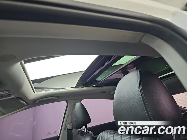 Hyundai i30 2014 — photo 13