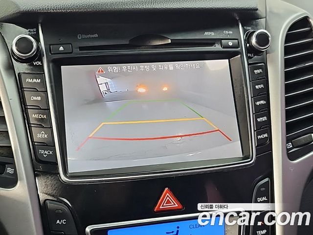 Hyundai i30 2014 — photo 15