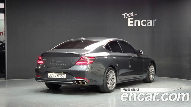 Genesis G70 2021 — photo 2