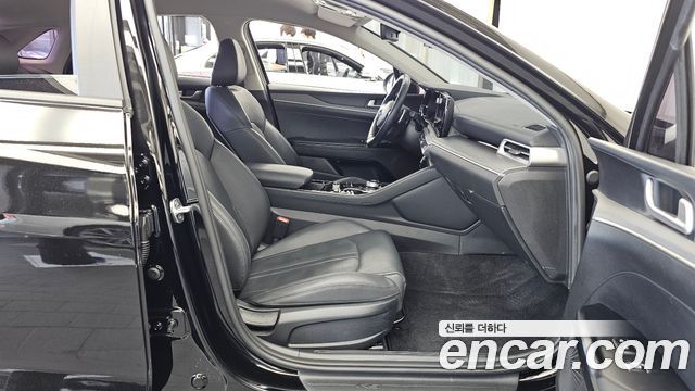 Kia K5 2021 — photo 11