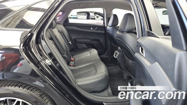 Kia K5 2021 — photo 12