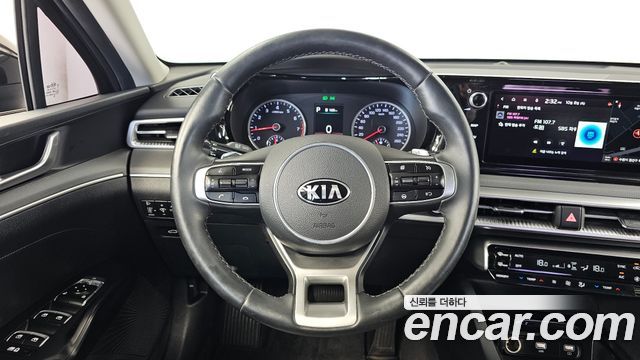 Kia K5 2021 — photo 14