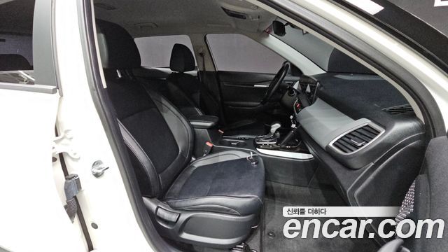 Kia Seltos 2023 — photo 18