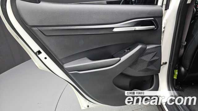Kia Seltos 2023 — photo 15